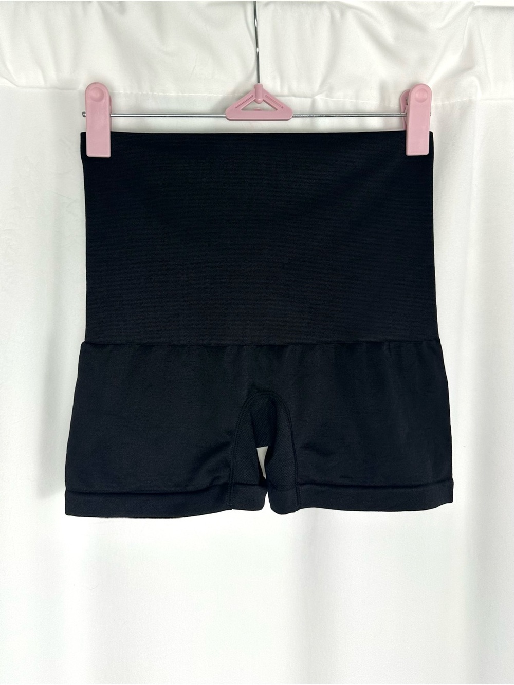 Black High-Waist Shaping Shorts - Women